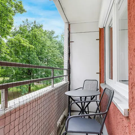 Cruwzo I Helle Studio-wohnung Mit Parkplatz Appartement *