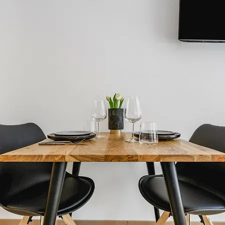 Appartement Cruwzo I Helle Studio-wohnung Mit Parkplatz Ingolstadt
